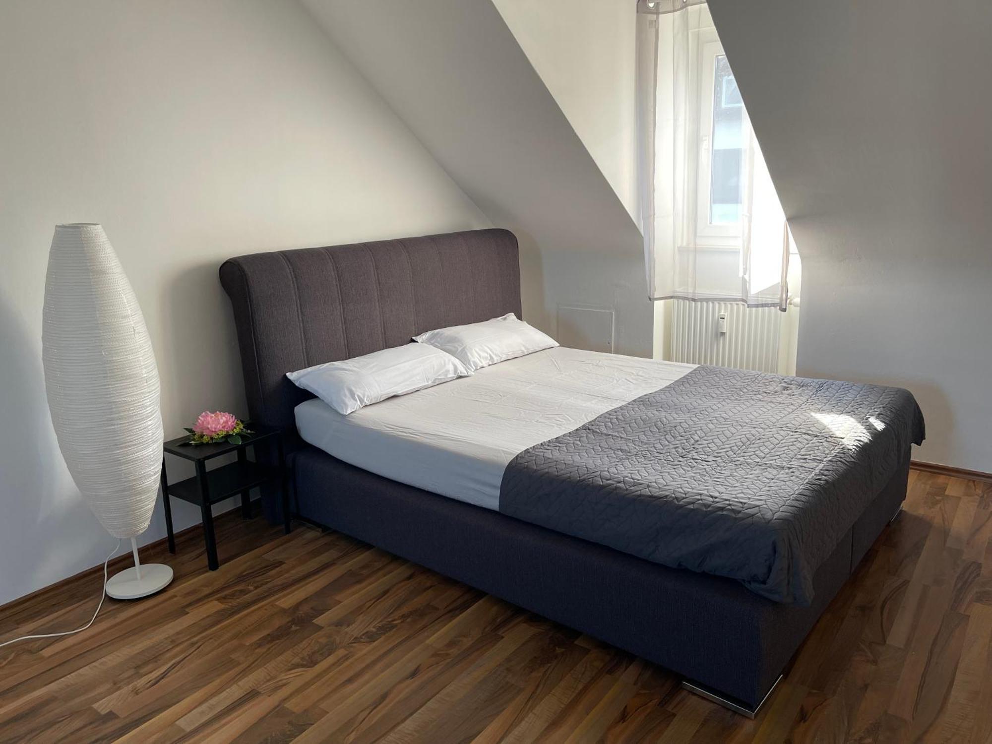 Geraeumige 3-Zimmer-Ferienwohnung Im Herzen Von 卡塞尔 外观 照片