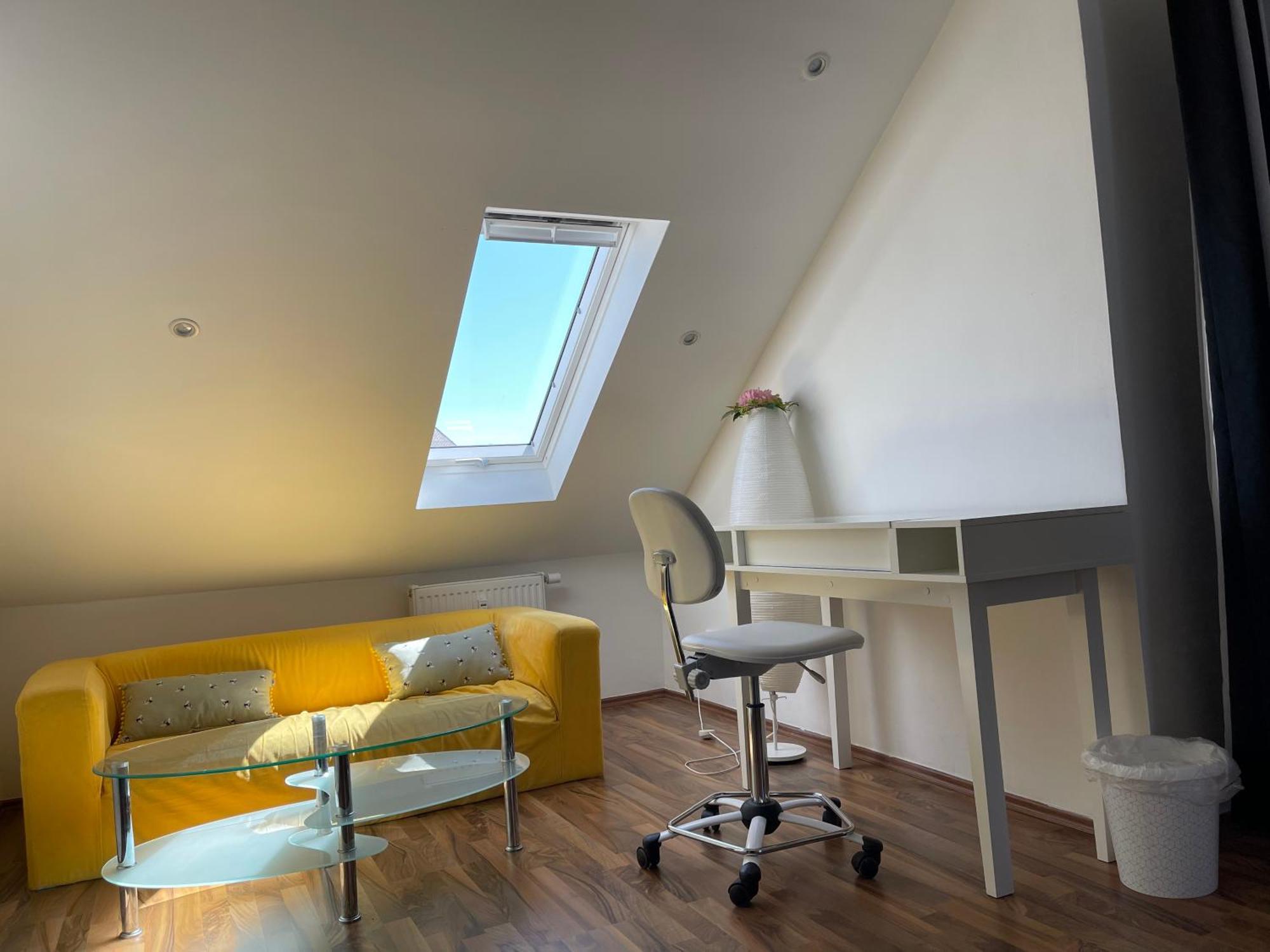Geraeumige 3-Zimmer-Ferienwohnung Im Herzen Von 卡塞尔 外观 照片