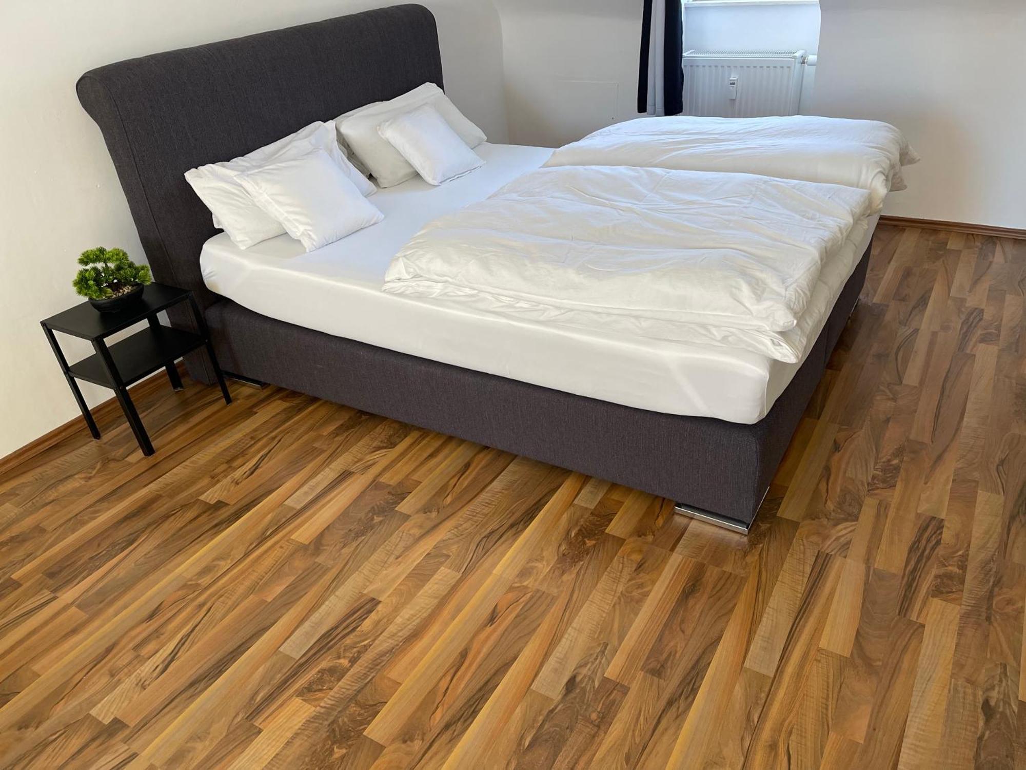 Geraeumige 3-Zimmer-Ferienwohnung Im Herzen Von 卡塞尔 外观 照片